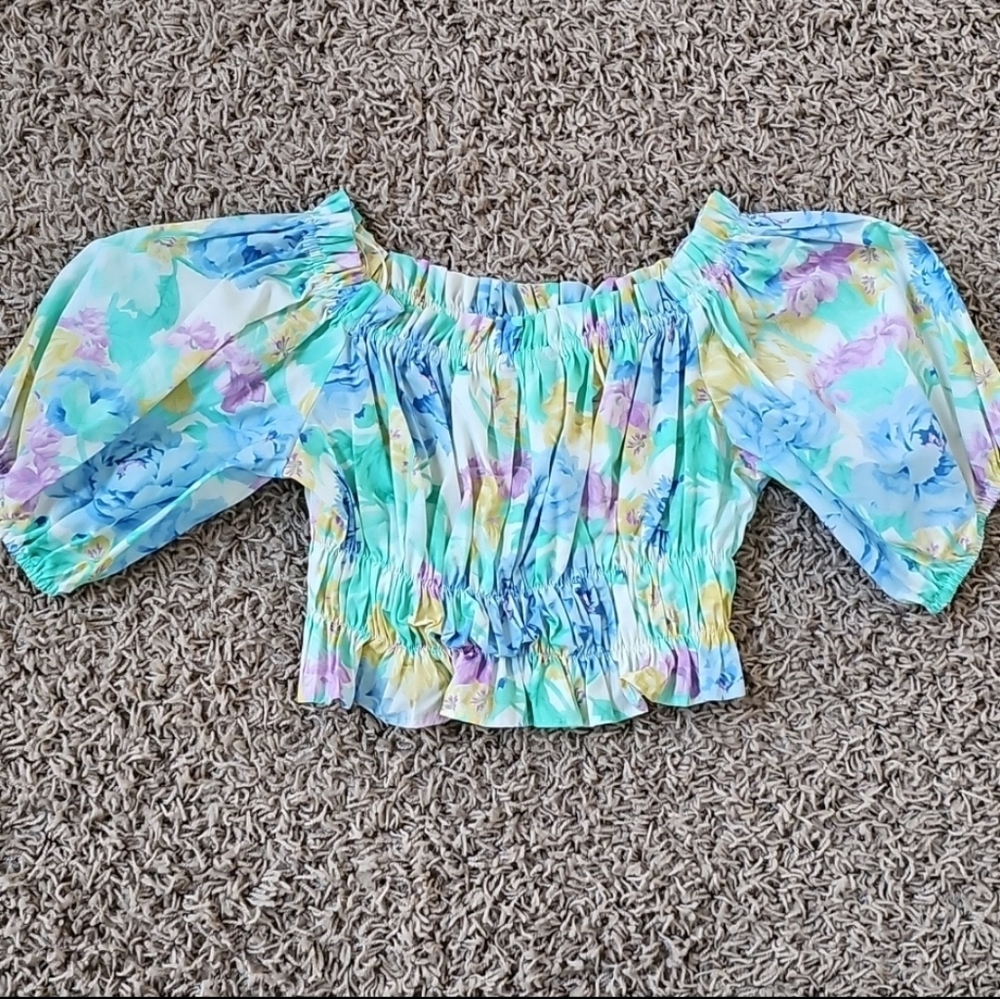 NWT Zara Top Floral On/Off Shoulders Crop Smocked Watercolor XS Blouse Puff - Picture 5 of 6